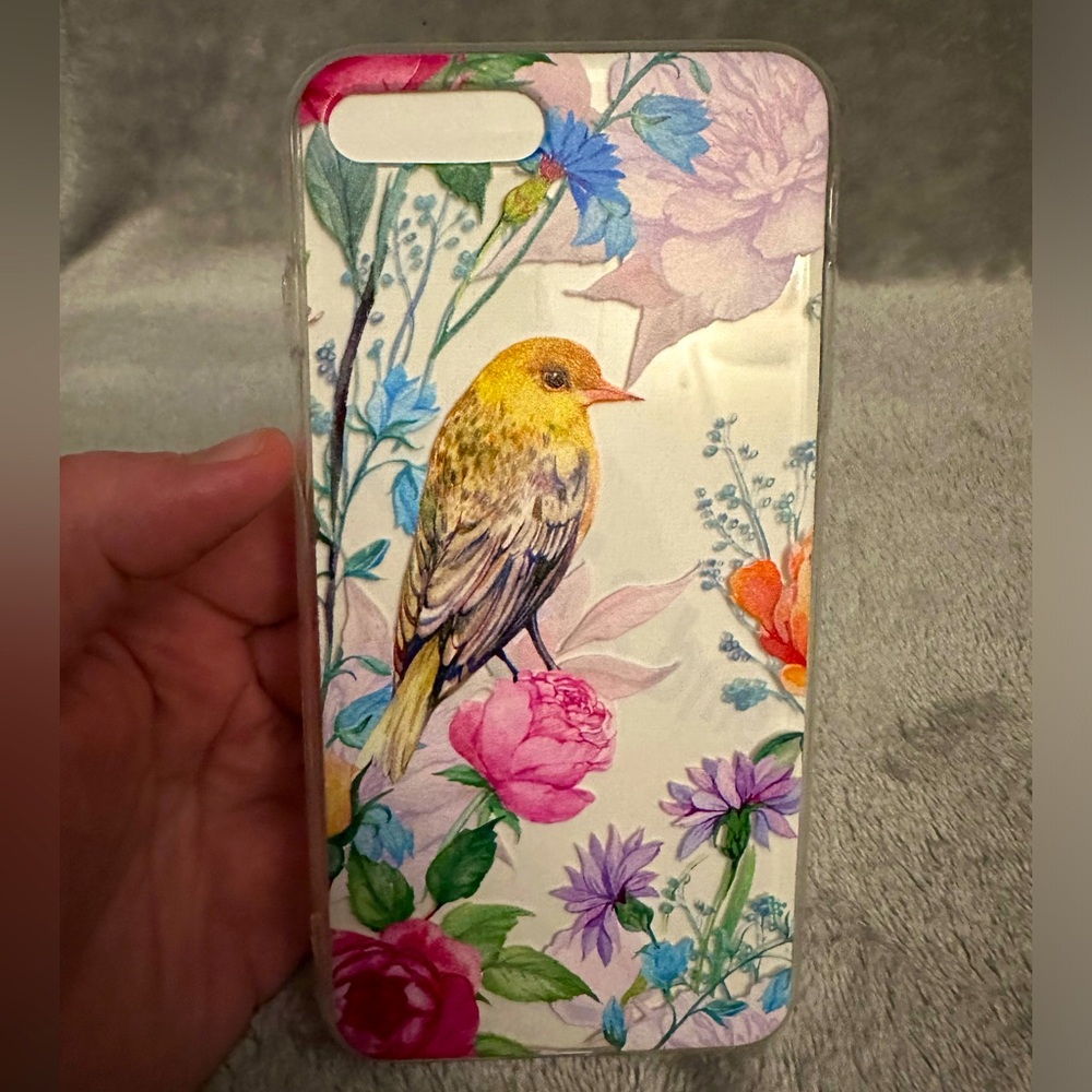 FREE! 🤩 Free with any bundle. 🤩 Protective Case for older iPhones - NEW